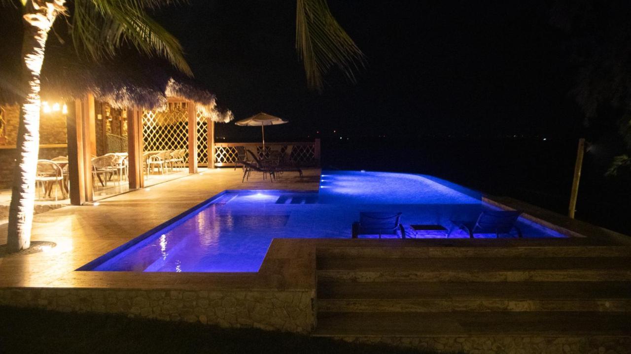 Collina Beach Amontada Luaran gambar