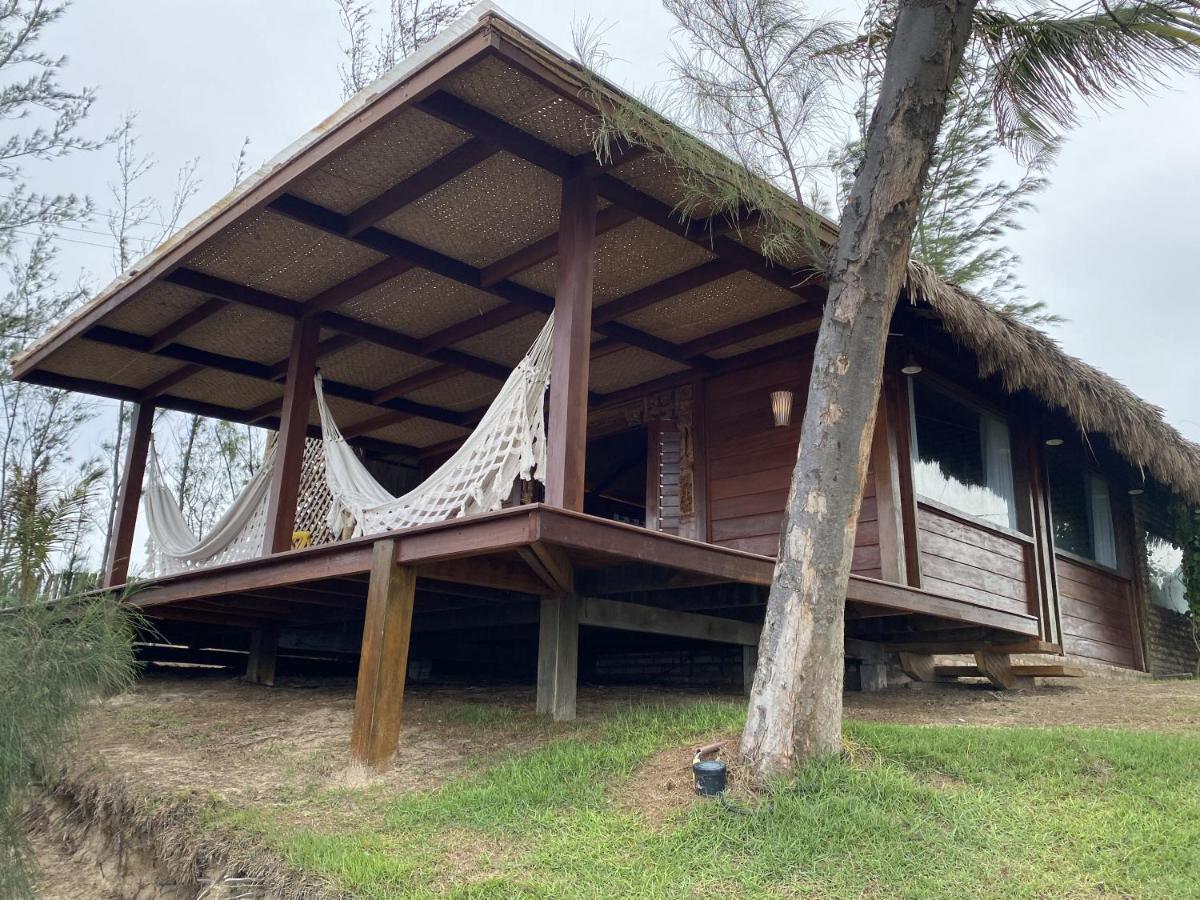 Collina Beach Amontada Luaran gambar